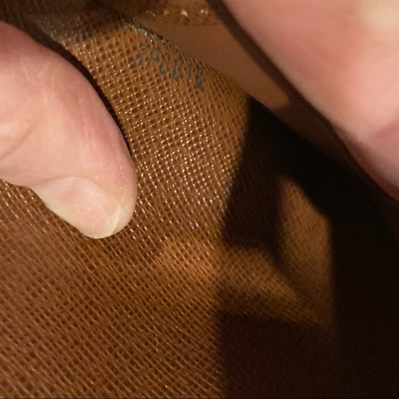 EXCELLENT CONDITION! Authentic Louis Vuitton Sarah Wallet  #5.6v SP 0016 - Picture 9 of 9